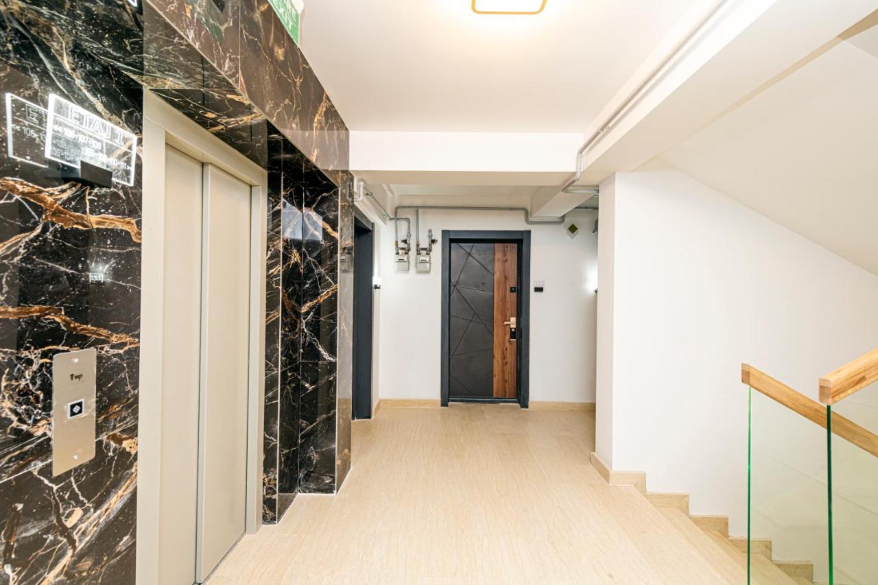 Apart Hotel Fusion Tower Iasi Exterior photo